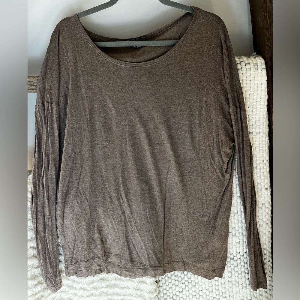 Vince light brown long sleeve t-shirt